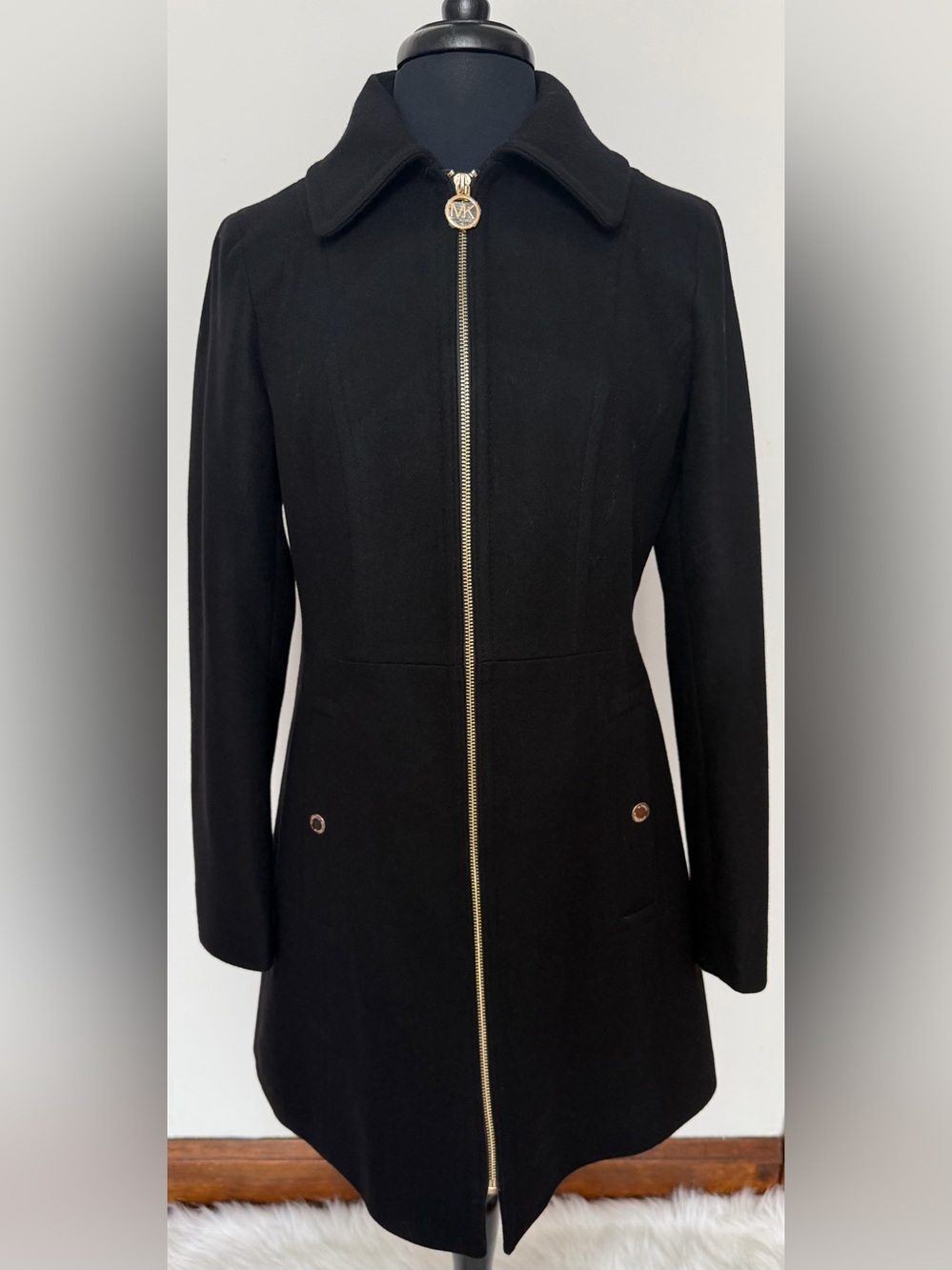 Michael Kors Women's Black Zip-Front Wool Coat - Stylish mid length NWOT